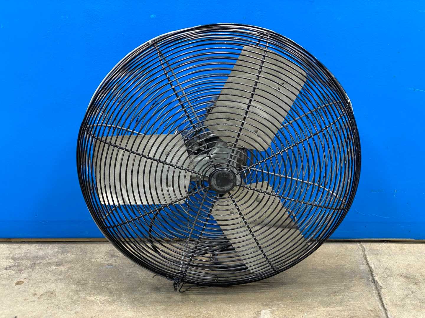 Industrial Fan (No Guards nor Stand)