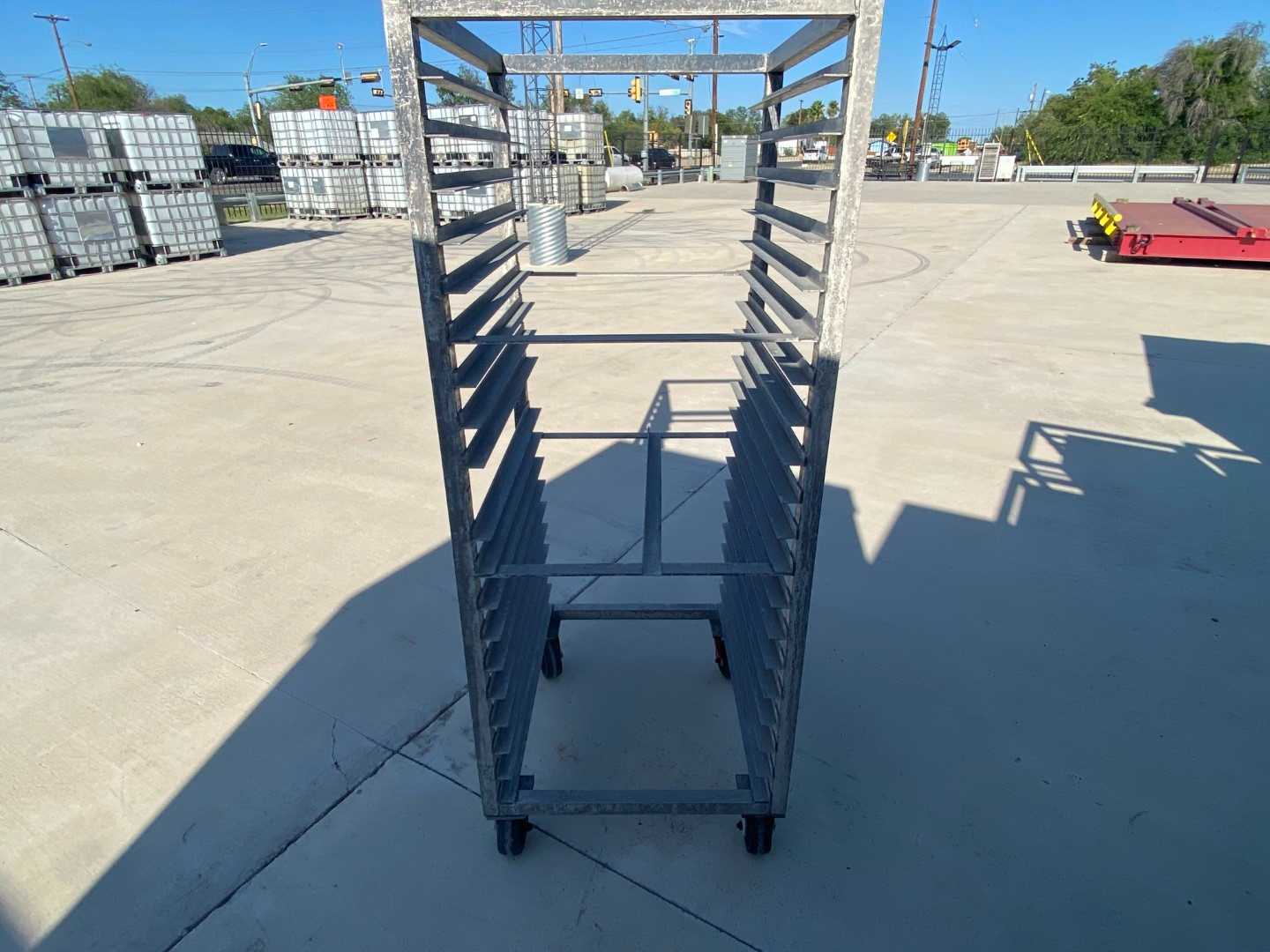 Aluminum Commercial Restaurant Rack (Missing Trays, Wheels Need Work)