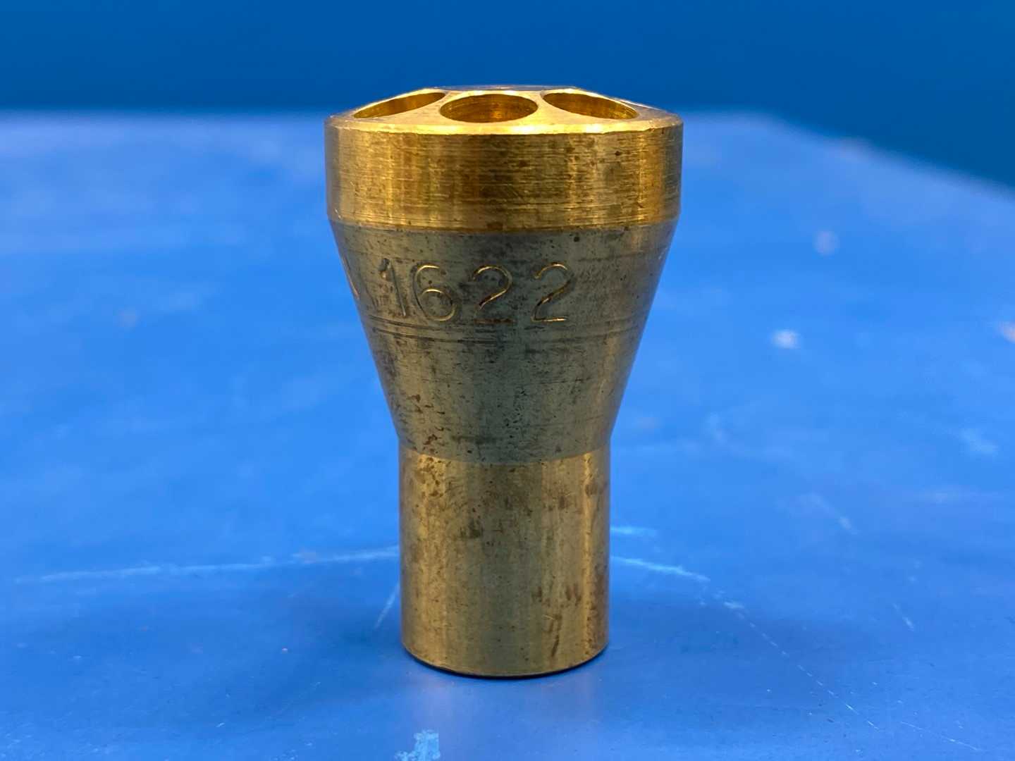 Sporlan Brass Refrigerant Nozzle 1622, 5/8"ODM, 7 Circuit