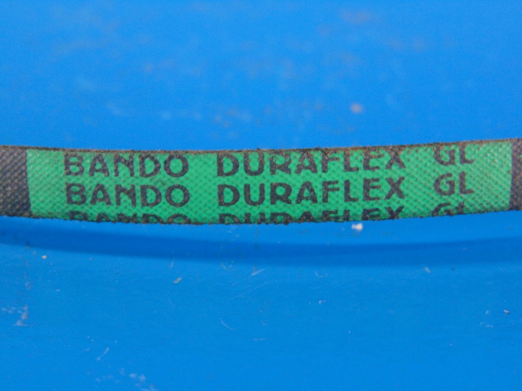 BANDO DURAFLEX V BELT 3L520(lot of 2)