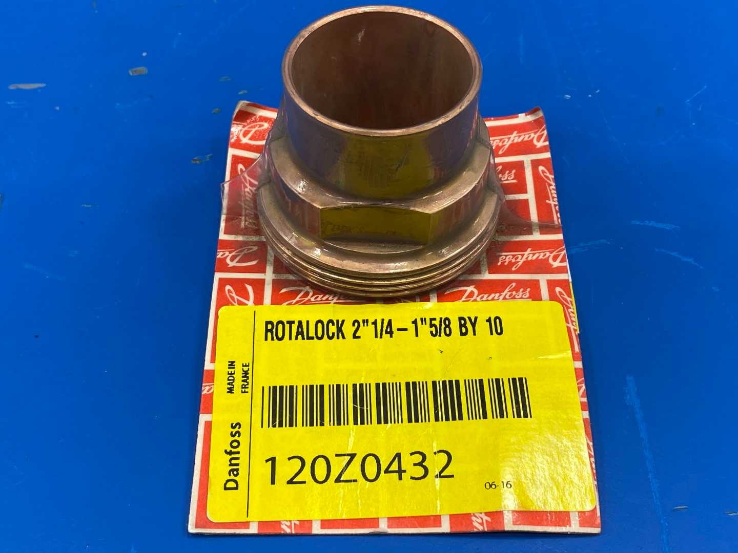 Danfoss 120Z0432, Rotalock 2-1/4"-1-5/8" By 10