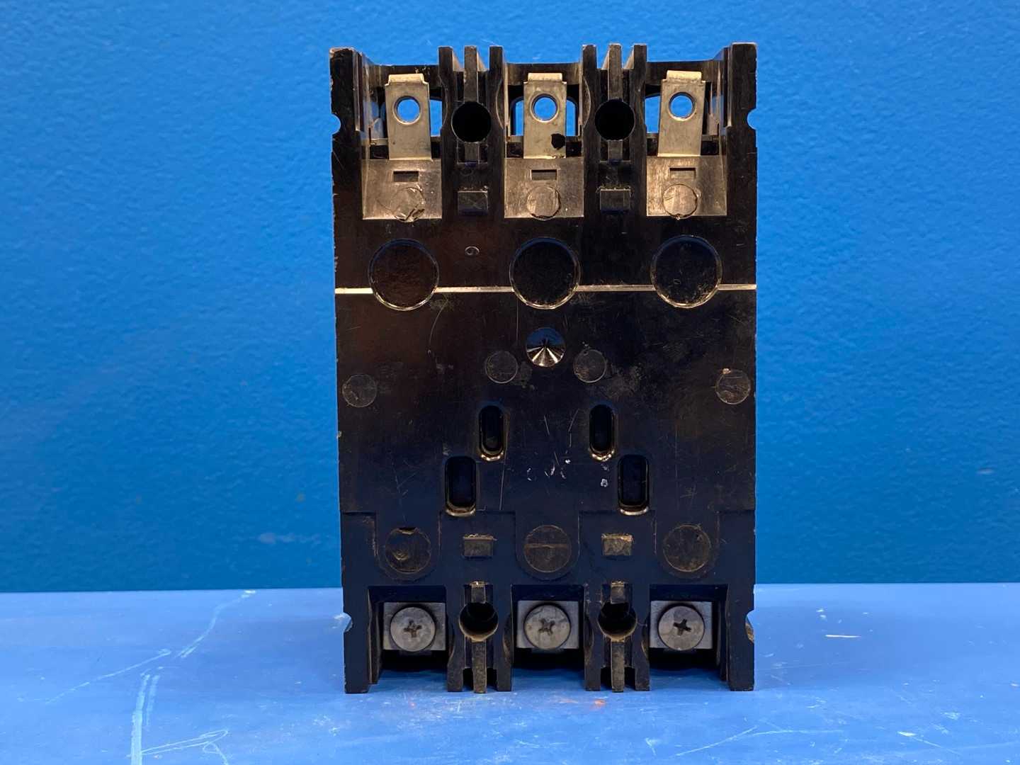 General Electric TED136020 3 Pole Circuit Breaker