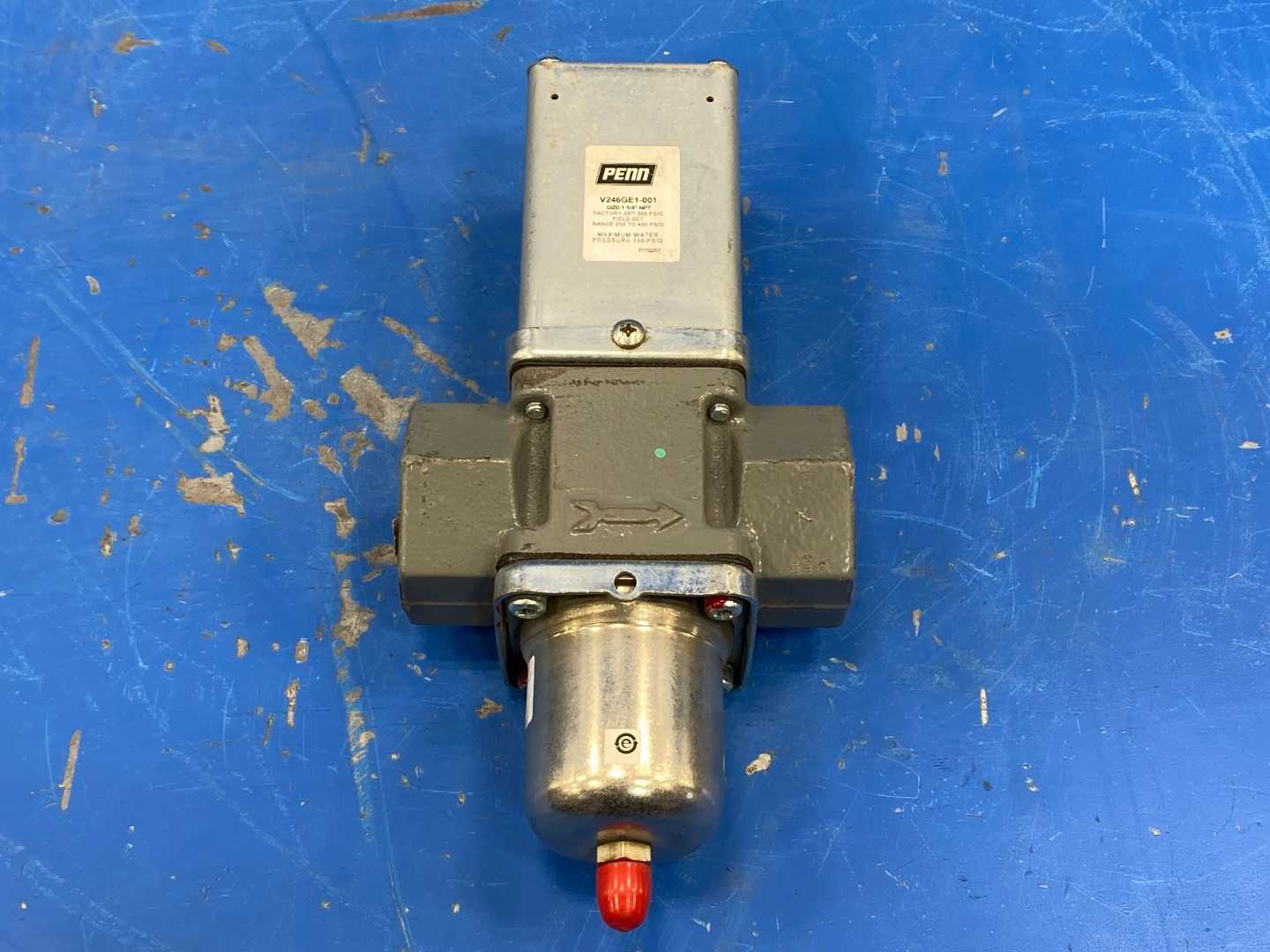 Penn V246GE1-001, 1"1/4" NTP, Water Valve, 200-400 PSIG