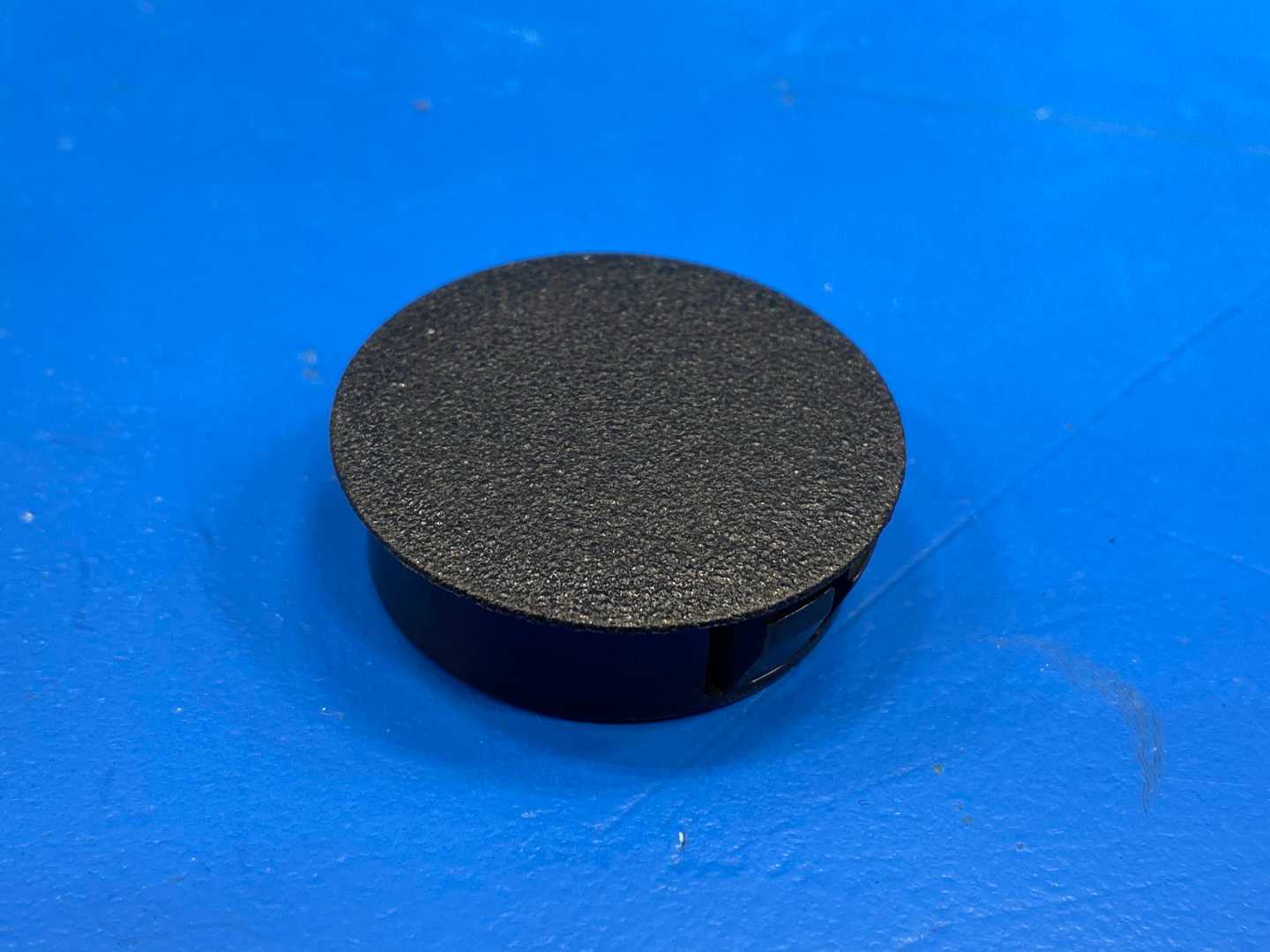 Heyco, 1-1/4" Hole Plug Nylon Black