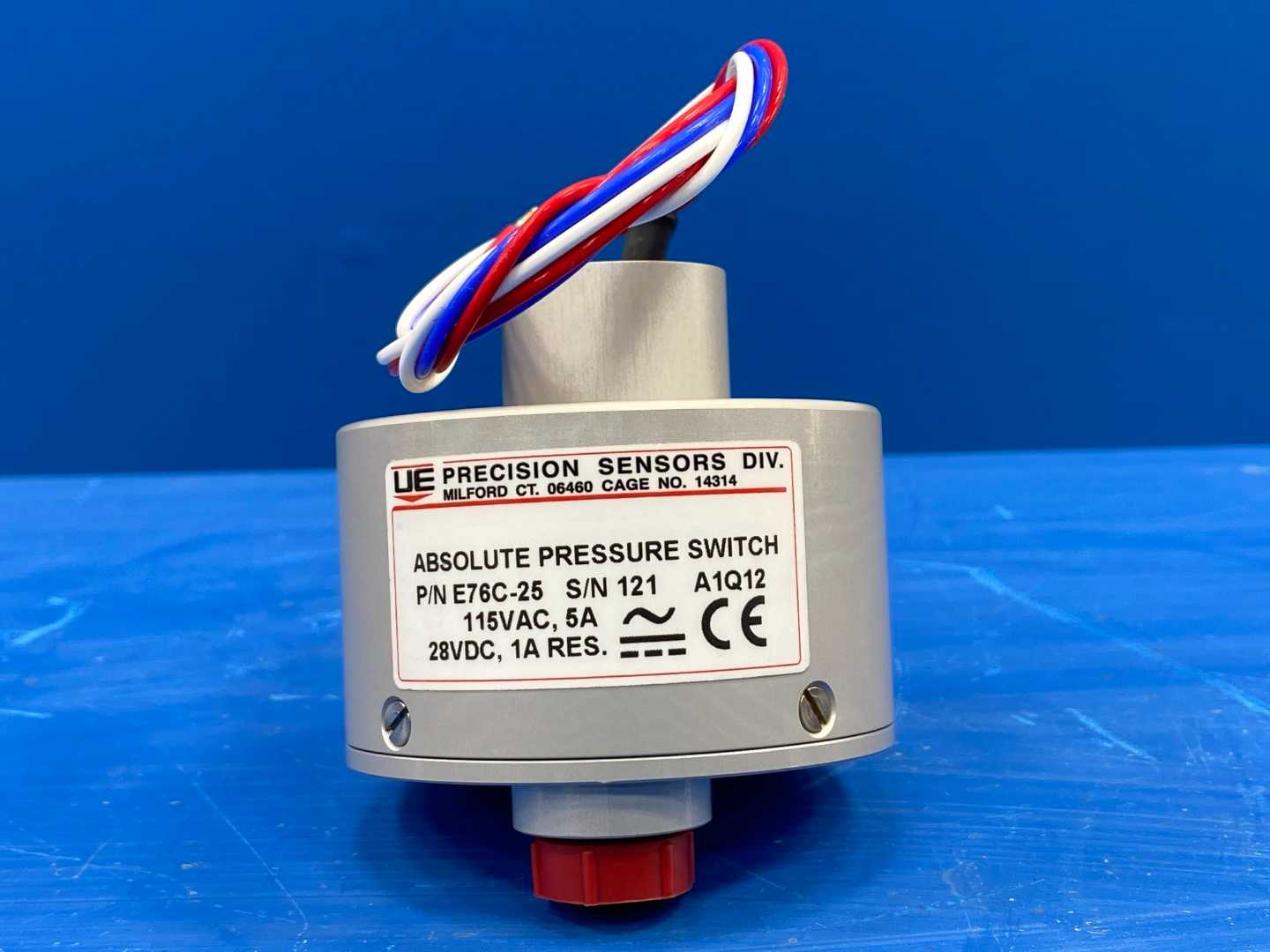 UE Precision Sensors Div. E76C-25 Absolute Pressure Switch 115VAC 5A 28VDC 1A RES