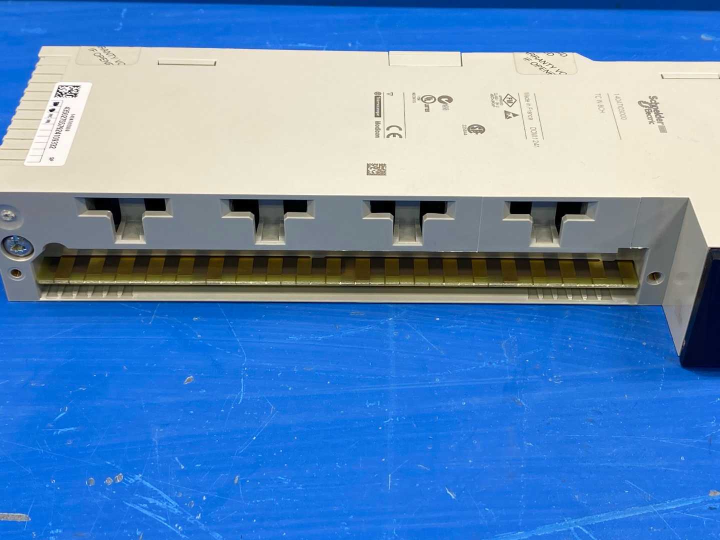 Modicon AEG MOD 140ATI03000 TC IN 8CH /-BAF