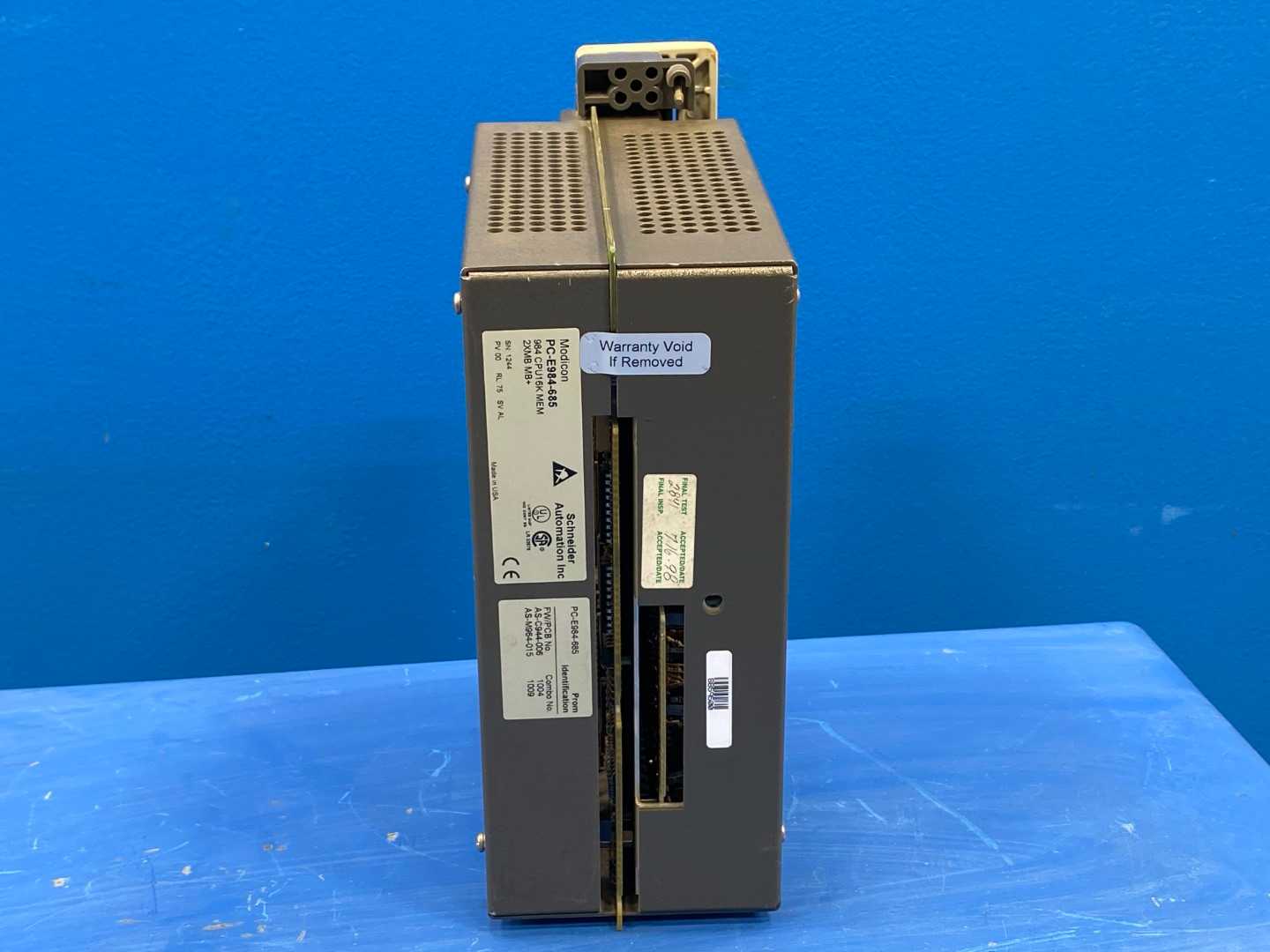 Schneider Modicon AEG  PC-E984-685 CNTL PC-E984-68 Model 685E