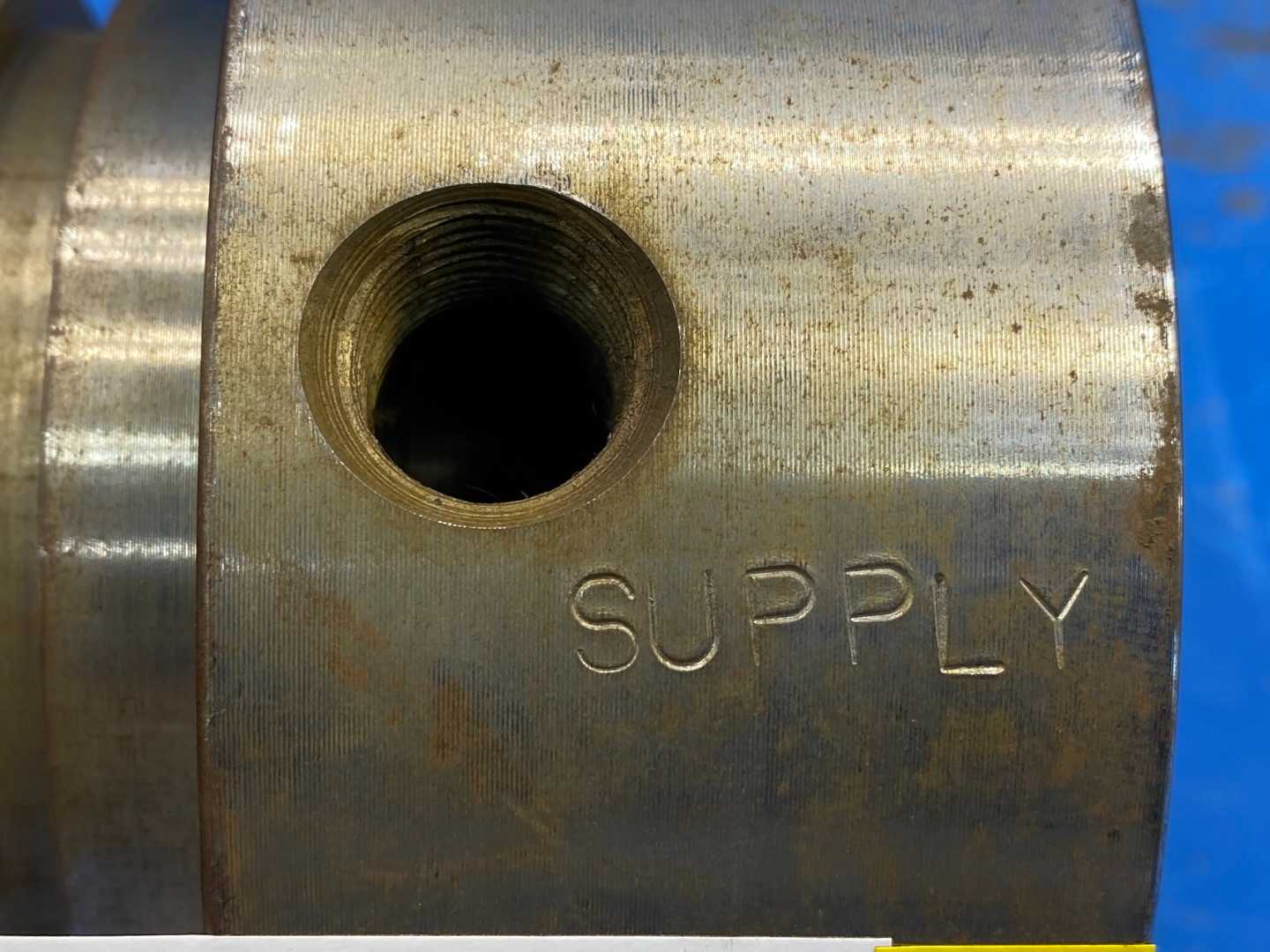 Berkshire caplower *K*  DWG. D-3930-92 Pneumatic Manifold Cap