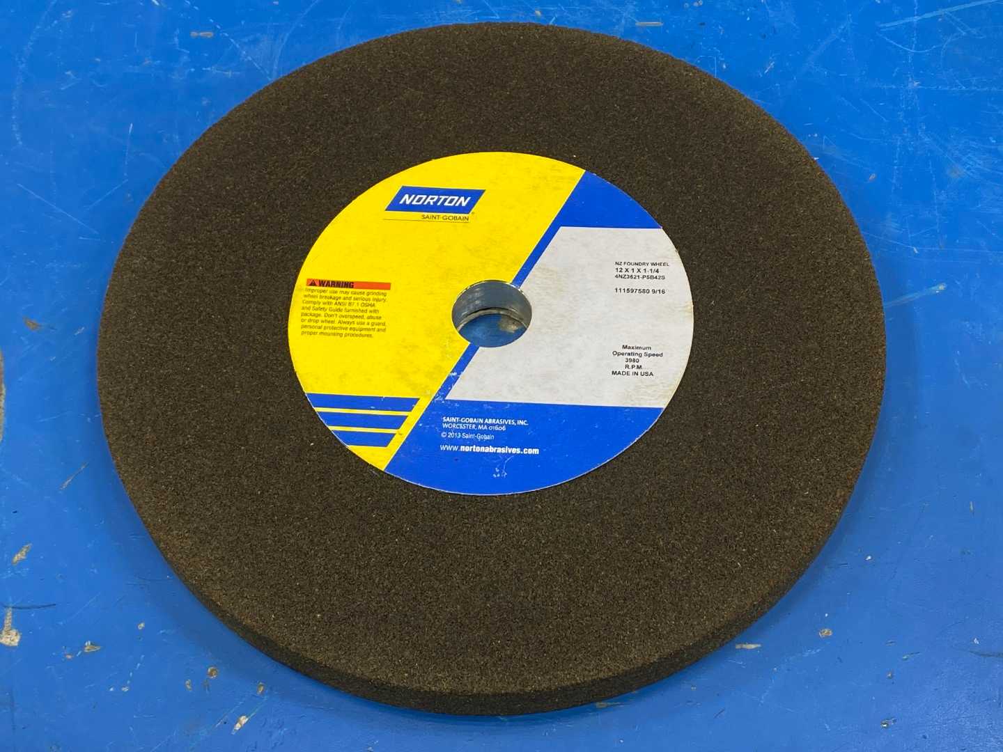 Norton NZ Foundry Wheel 12x1x1-1/4 - Model 4NZ3621-P5B42S | Industrial Abrasive Tool