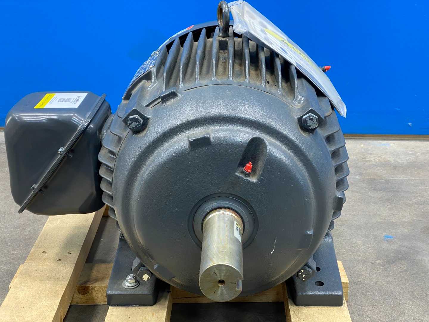 Nidec Motor Corporation 25 HP Electric Motor - Catalog #H25P1D, Model #DL32 (6310-2ZJ/C3)