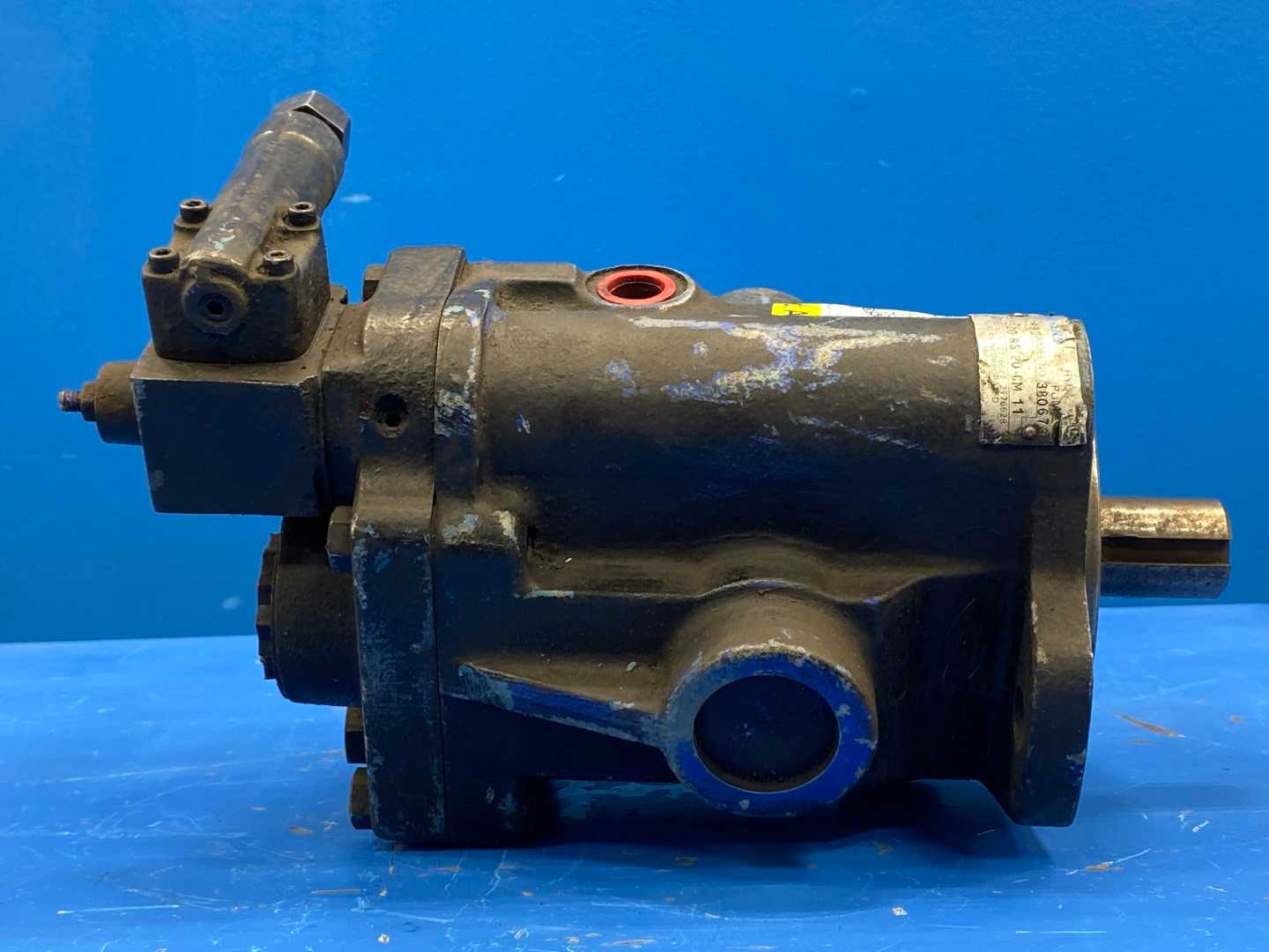 Vickers PVB20 RS 20 CM 11 380673 Hydraulic Pump