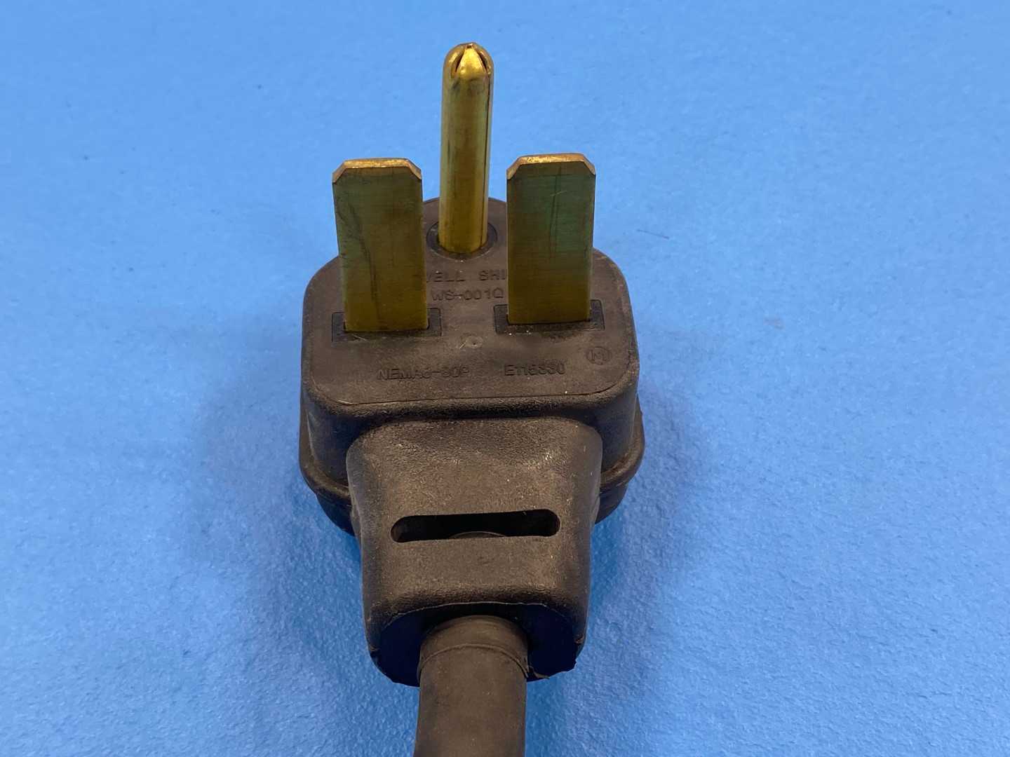 10 AWG NEMA 6-30P Power Cable for 240V Applications