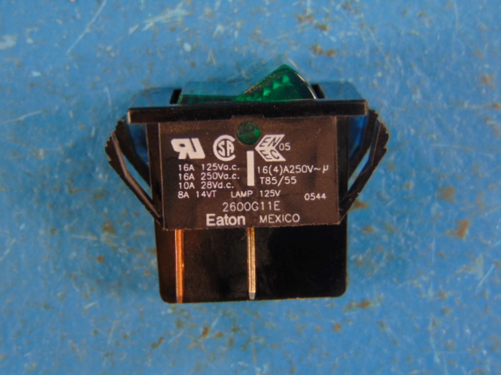 EATON 2600G11E 16A/125V Green ROCKER SWITCH 