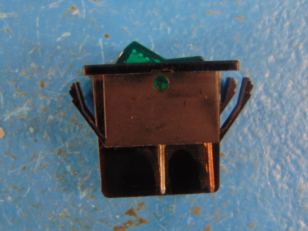 EATON 2600G11E 16A/125V Green ROCKER SWITCH 