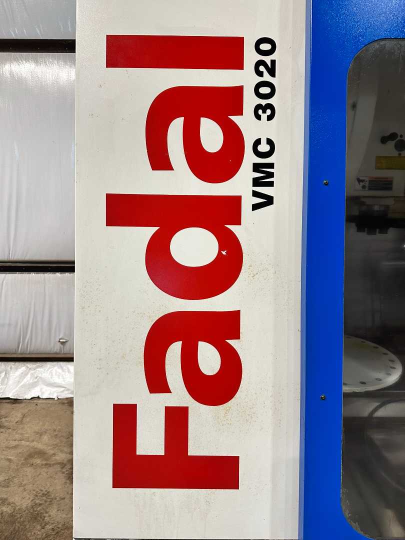 USED Fadal VMC 3020 Vertical Machining Center W/ DRIP PAN