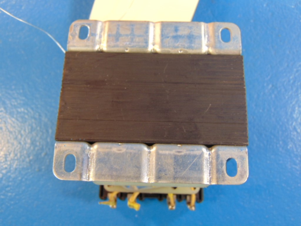 SIEMENS 4AM2000-5AA TRANSFORMER 50/60HZ 220V