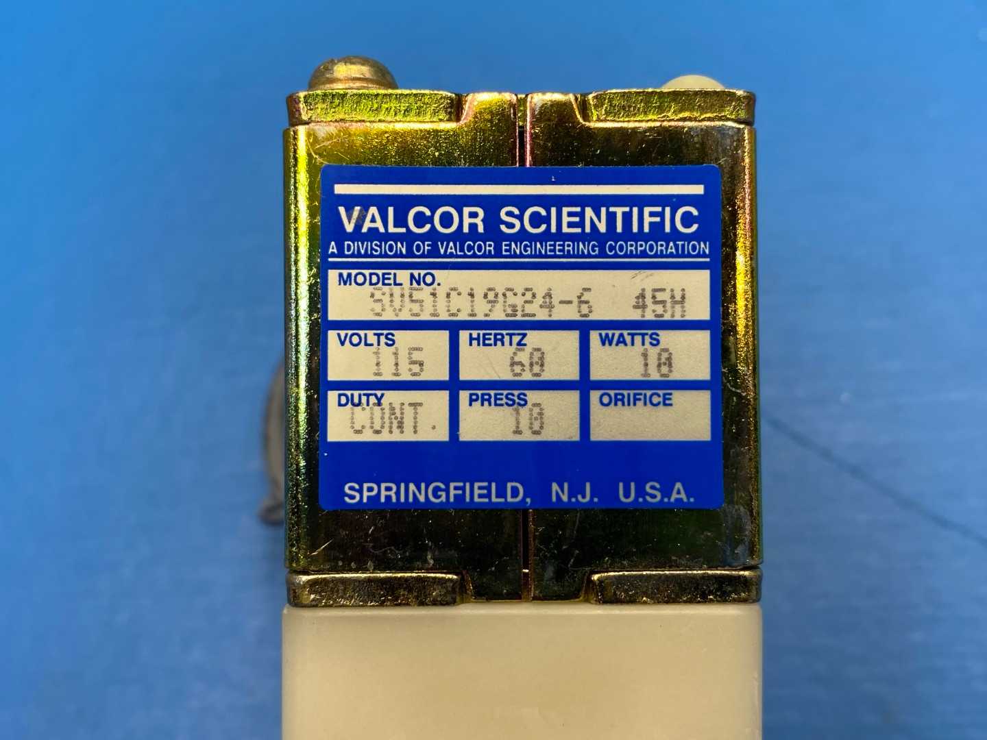 Valcor Scientific SV51C19G24-6, 2-Way Isolation Solenoid Valve 1/4" port size, 115V 60Hz 10W 10PSIG