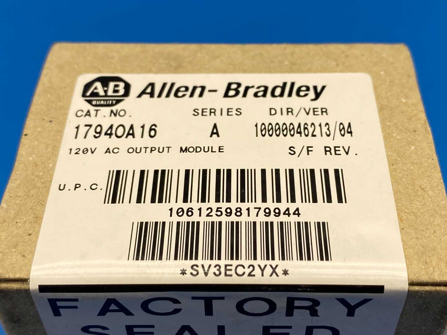 Allen Bradley 1794-OA16  Ser A 120v-ac Output Module