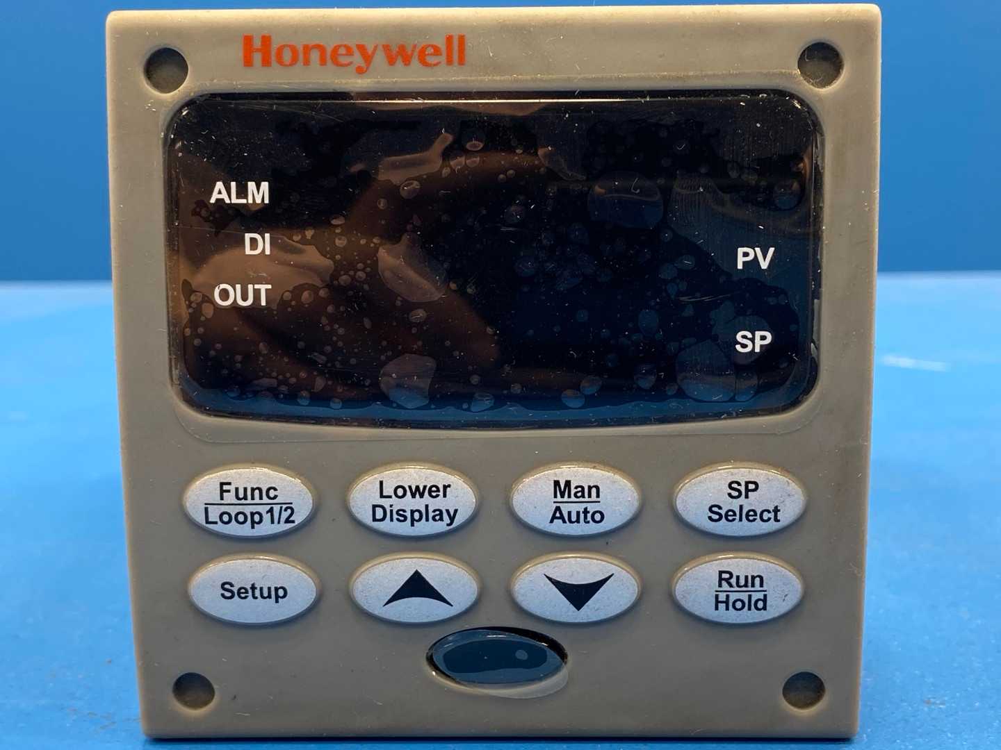 Honeywell DC3500 Controller; 90-250VAC~50/60Hz; 24VA (DC3500-0E-0000-200-00000-00-0)