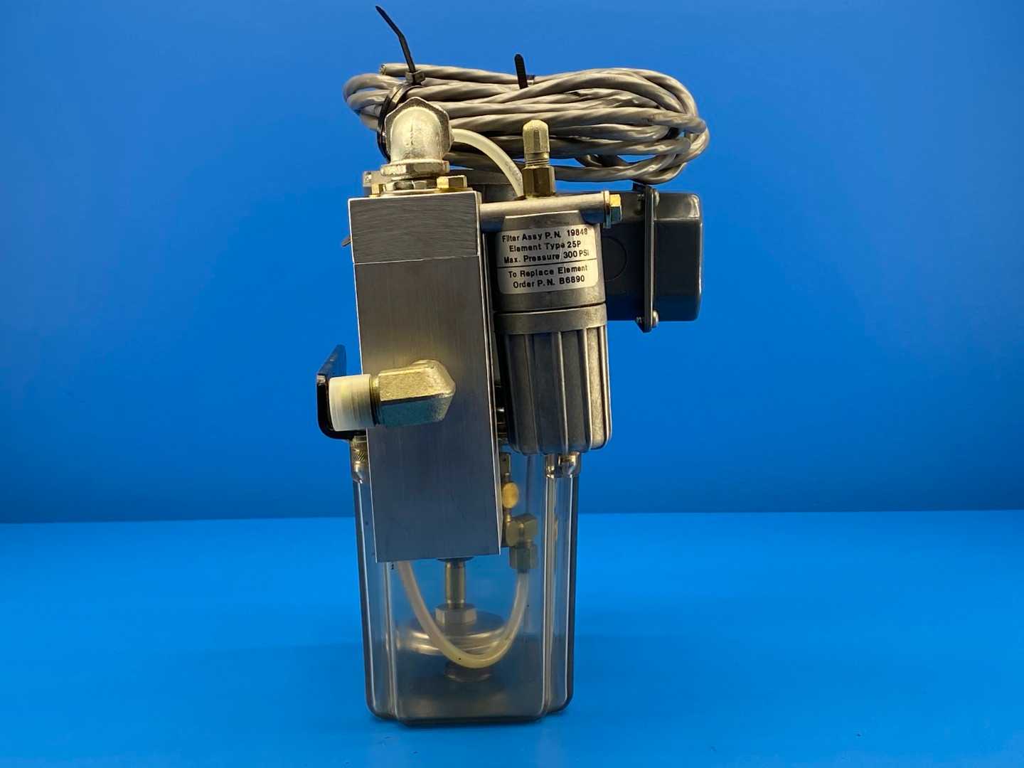 Bijur Delimon Type D 4015 Series DC Lubrication Pump with Motor KP-J330-BVL Bijur 21844 1/20HP, 115V .69/.93A Type R 1PH