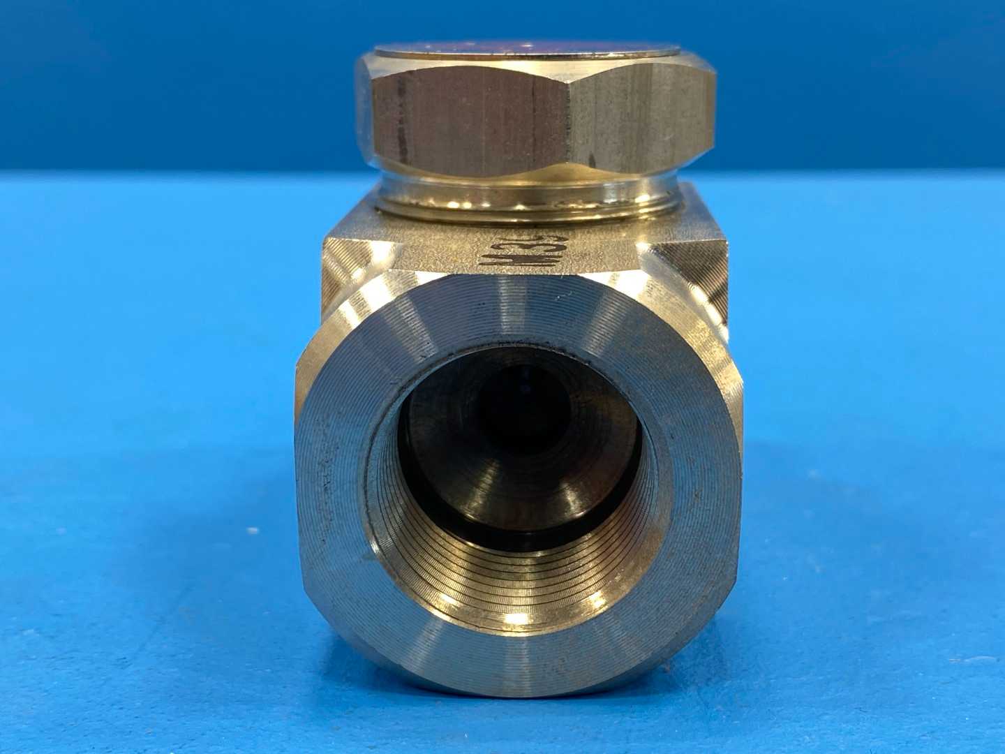 Hoffman Specialty Thermodisc Steam Trap 657, 3/4" NPT 600 PSI MAX