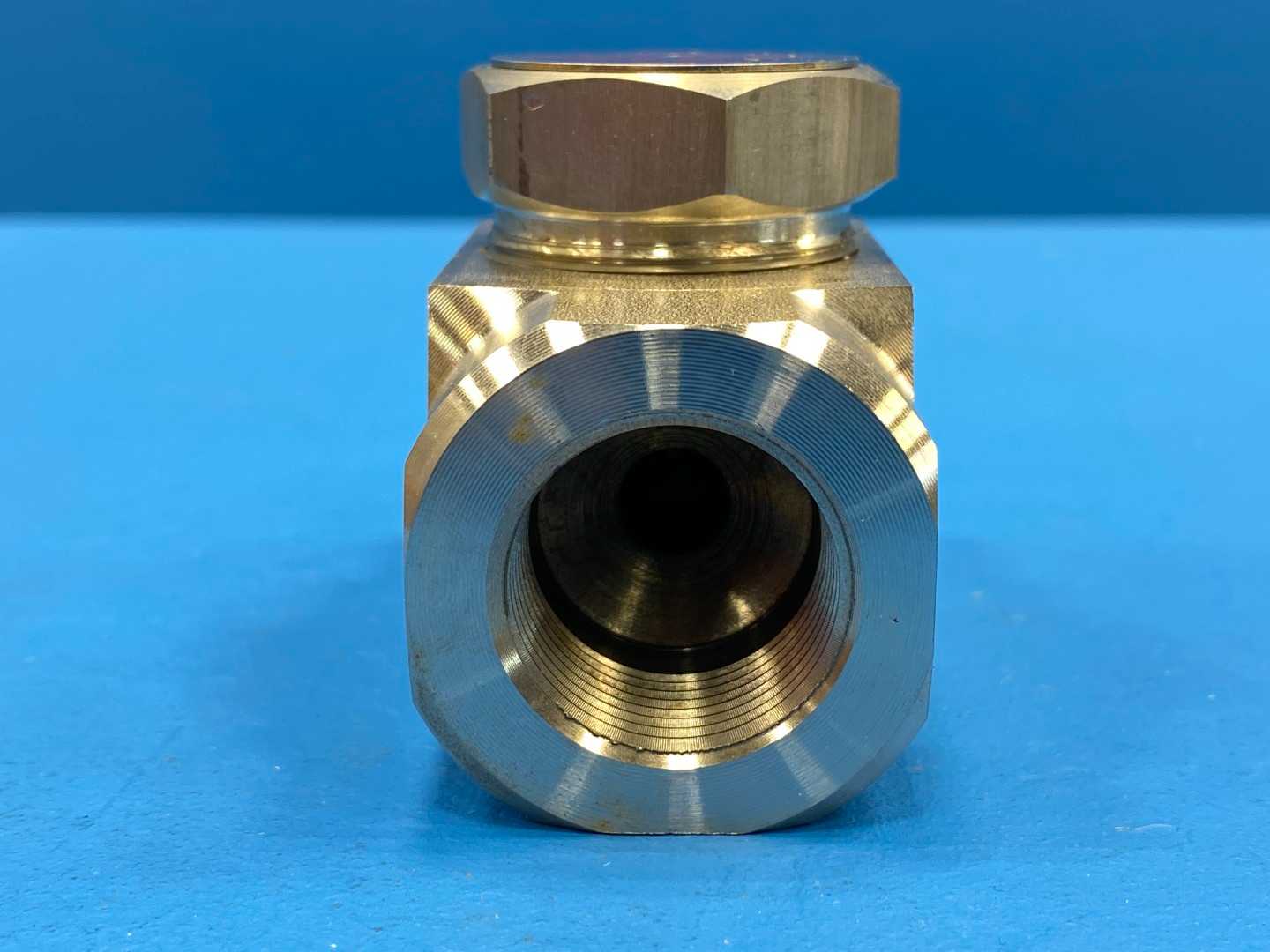 Hoffman Specialty Thermodisc Steam Trap 657, 3/4" NPT 600 PSI MAX