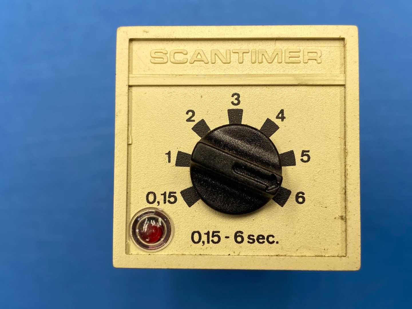 Carlo Gavazzi A 208 120006 Scantimer