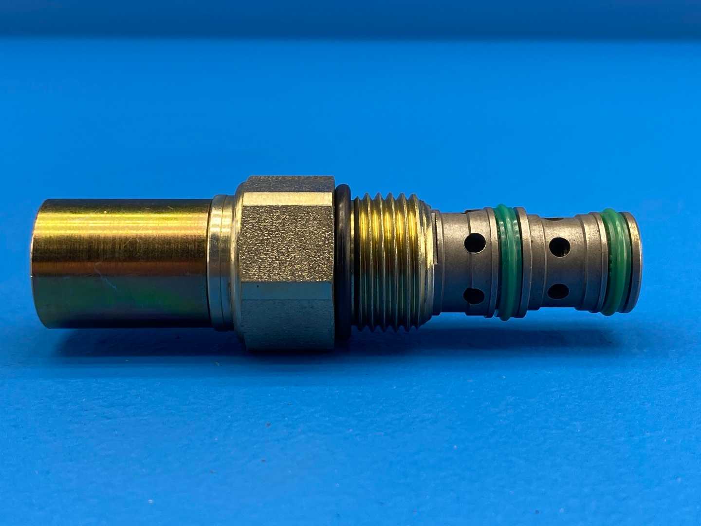 Parker PRH101F10 Pilot Operated Pressure Reducing Relieving Valve