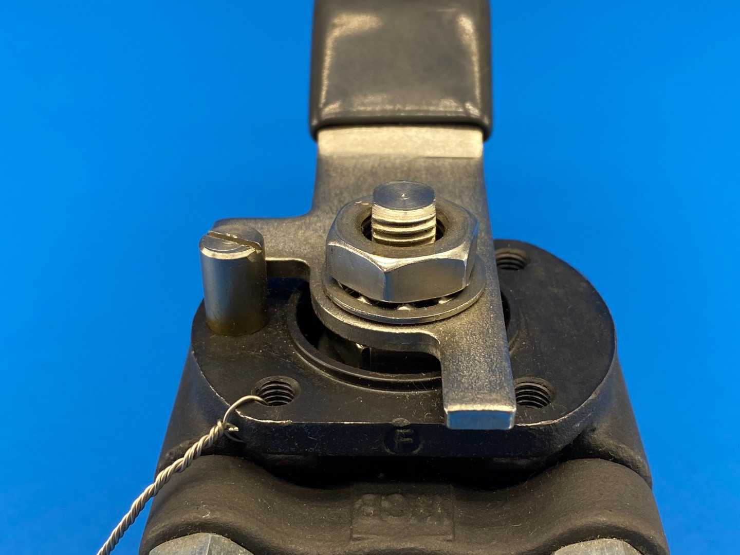SVF F.C.I. R84466ATBW 1"-1500 R8 Ball Valve, 1500PSI R800 Series