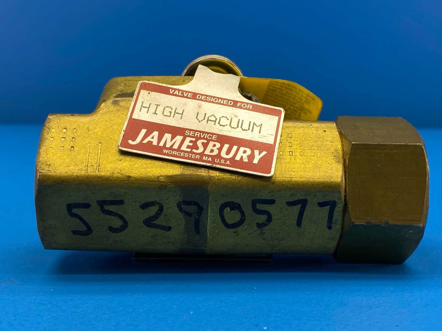 Jamesbury High Vacuum, 1 A V 1100 TT, 1" Brass Ball Valve