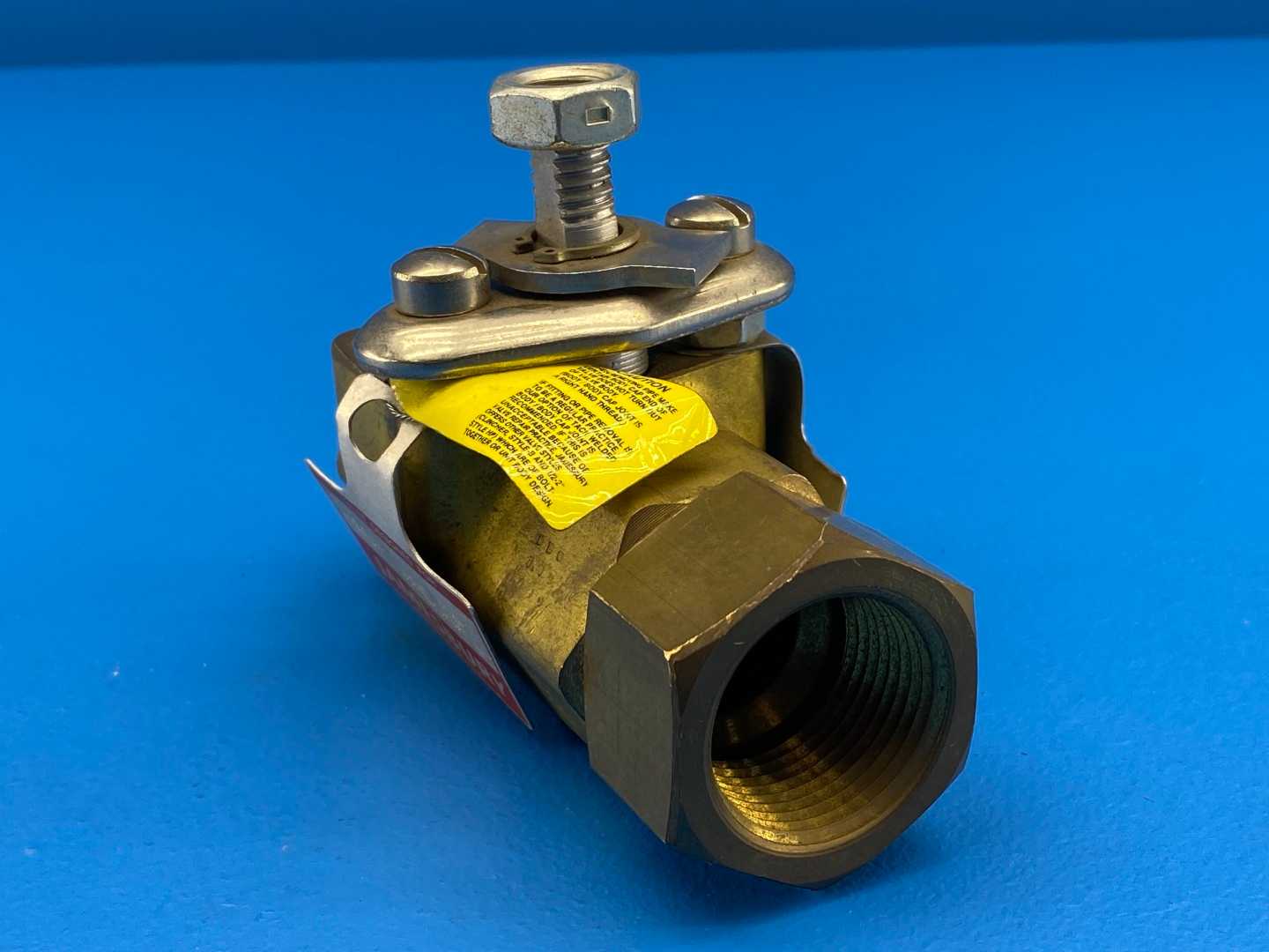 Jamesbury High Vacuum, 1 A V 1100 TT, 1" Brass Ball Valve