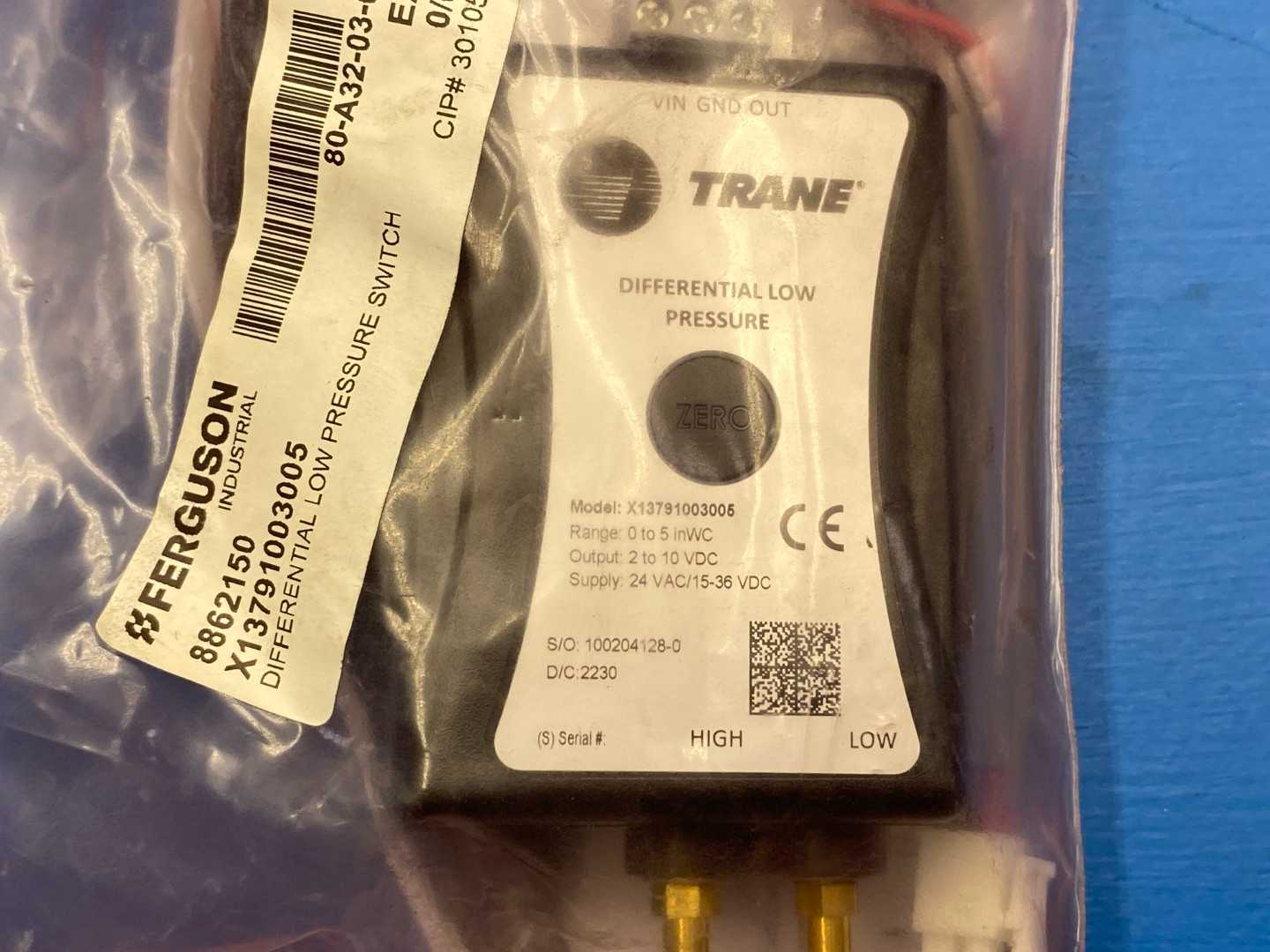 Trane Differential Low Pressure Switch X13791003005, 24vac/15-36vdc