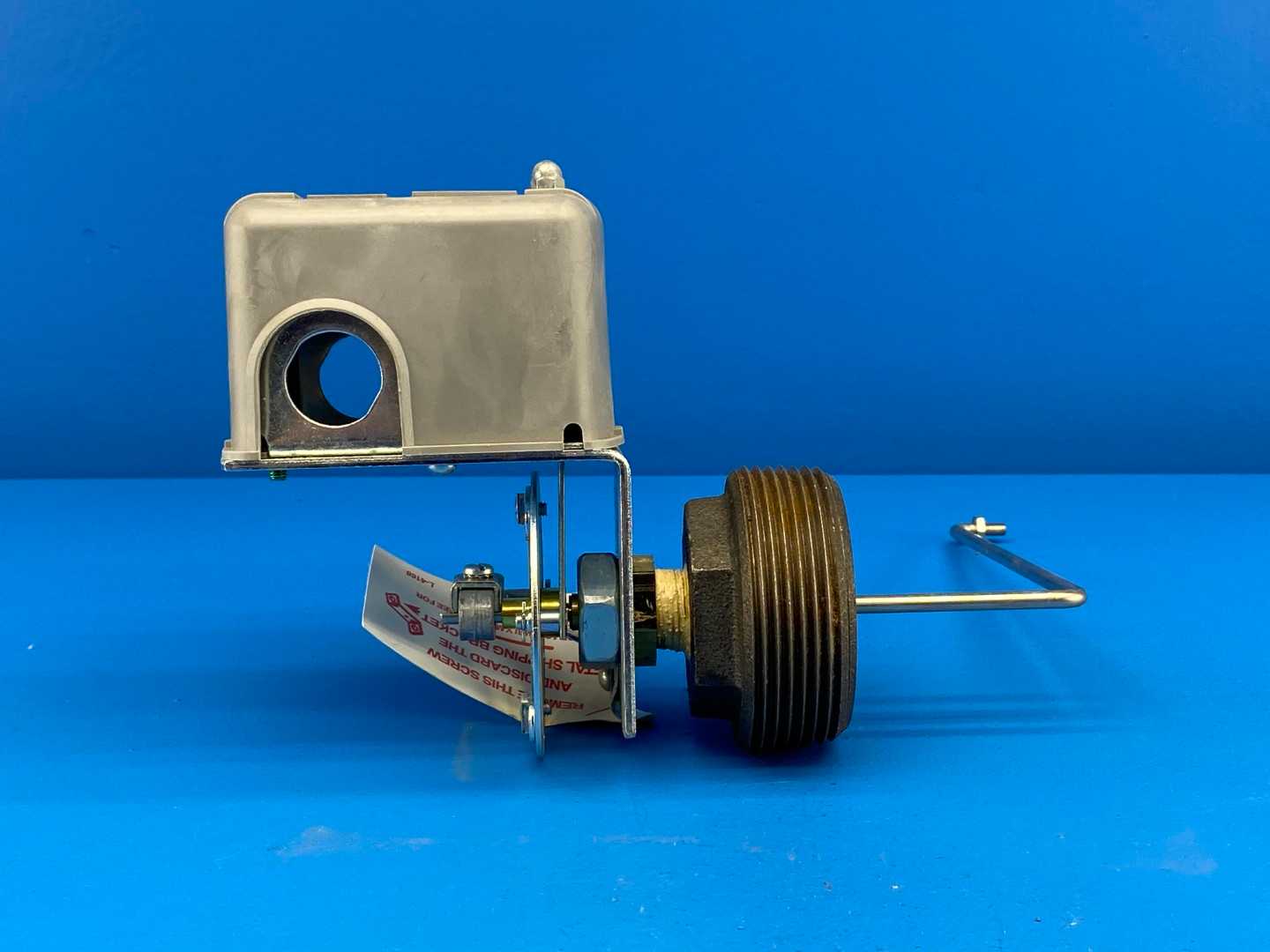 Square D 9037HG32 Closed Tank Float Switch 115V / 230V / 460V / 575V AC