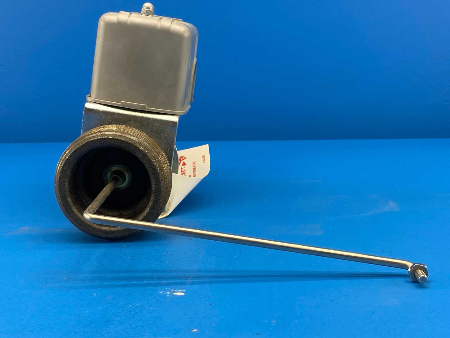Square D 9037HG32 Closed Tank Float Switch 115V / 230V / 460V / 575V AC