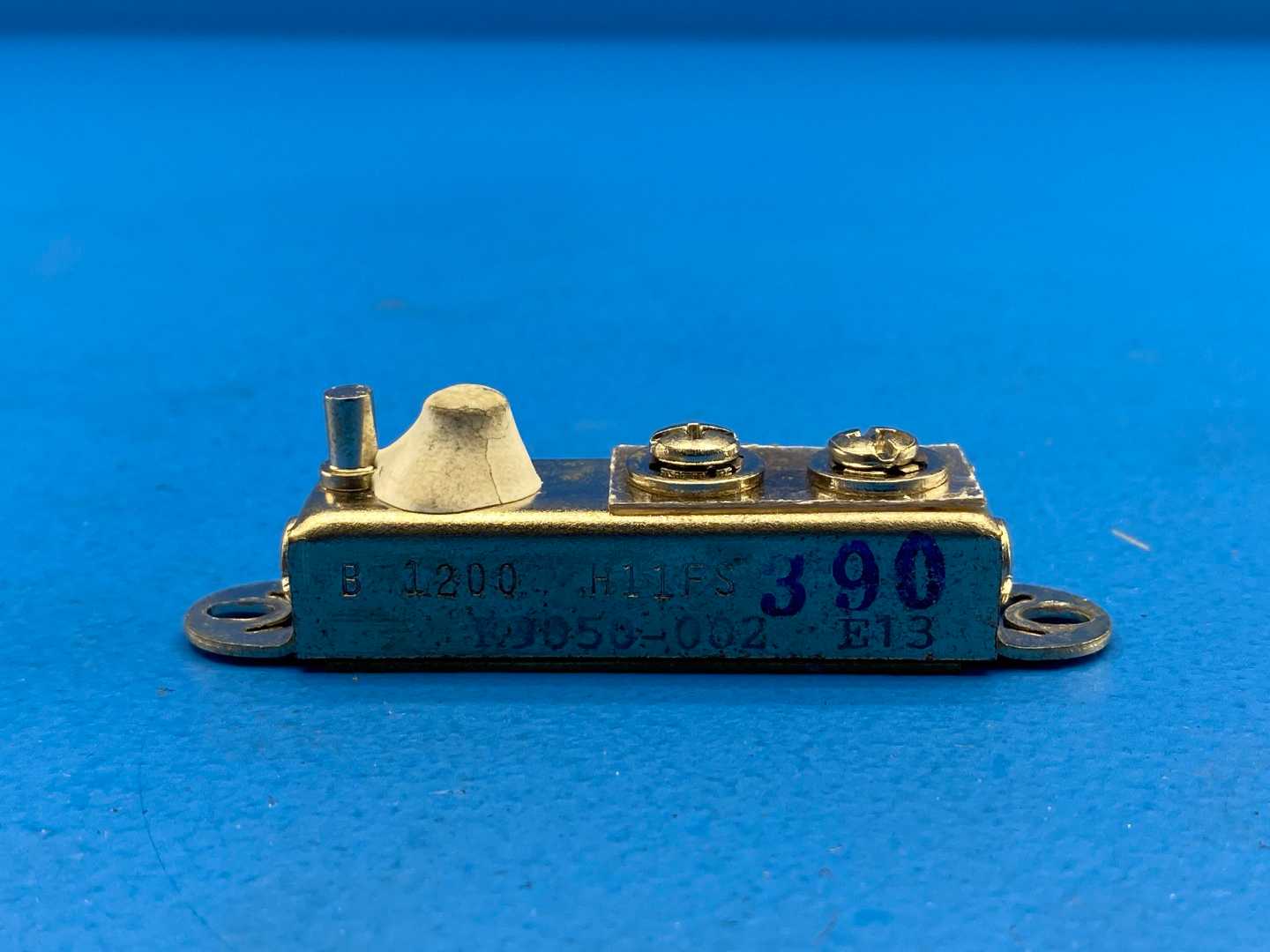 Biblee Controls Inc, K9050-002 Thermostat Model b-200, B-1200 H11 FS, E13