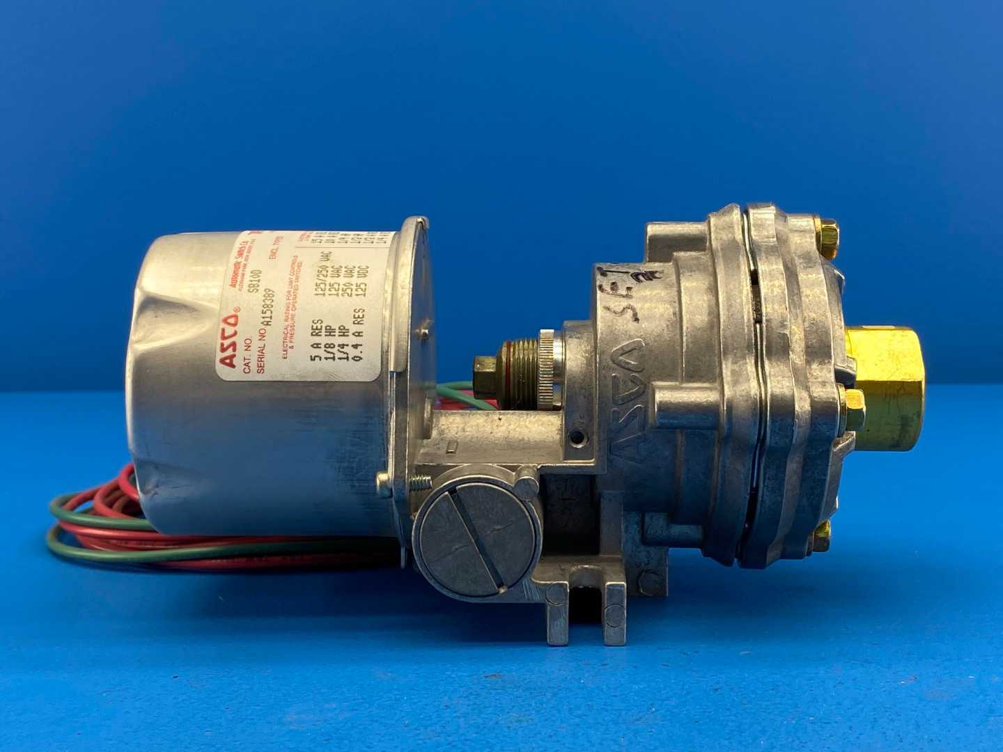 ASCO Tri-Point SB10D, Pressure Switch w/ TG10A21 Pressure Switch Connected; 6-200PSI 125/250V-AC (has Wiring attached)