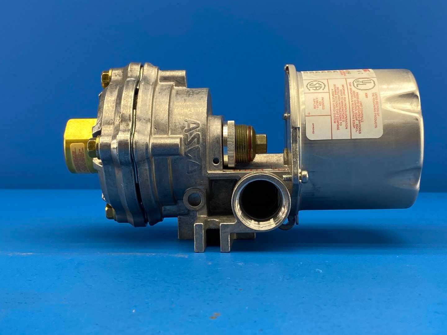 ASCO Tri-Point SB10D, Pressure Switch w/ TG10A21 Pressure Switch Connected; 6-200PSI 125/250V-AC 