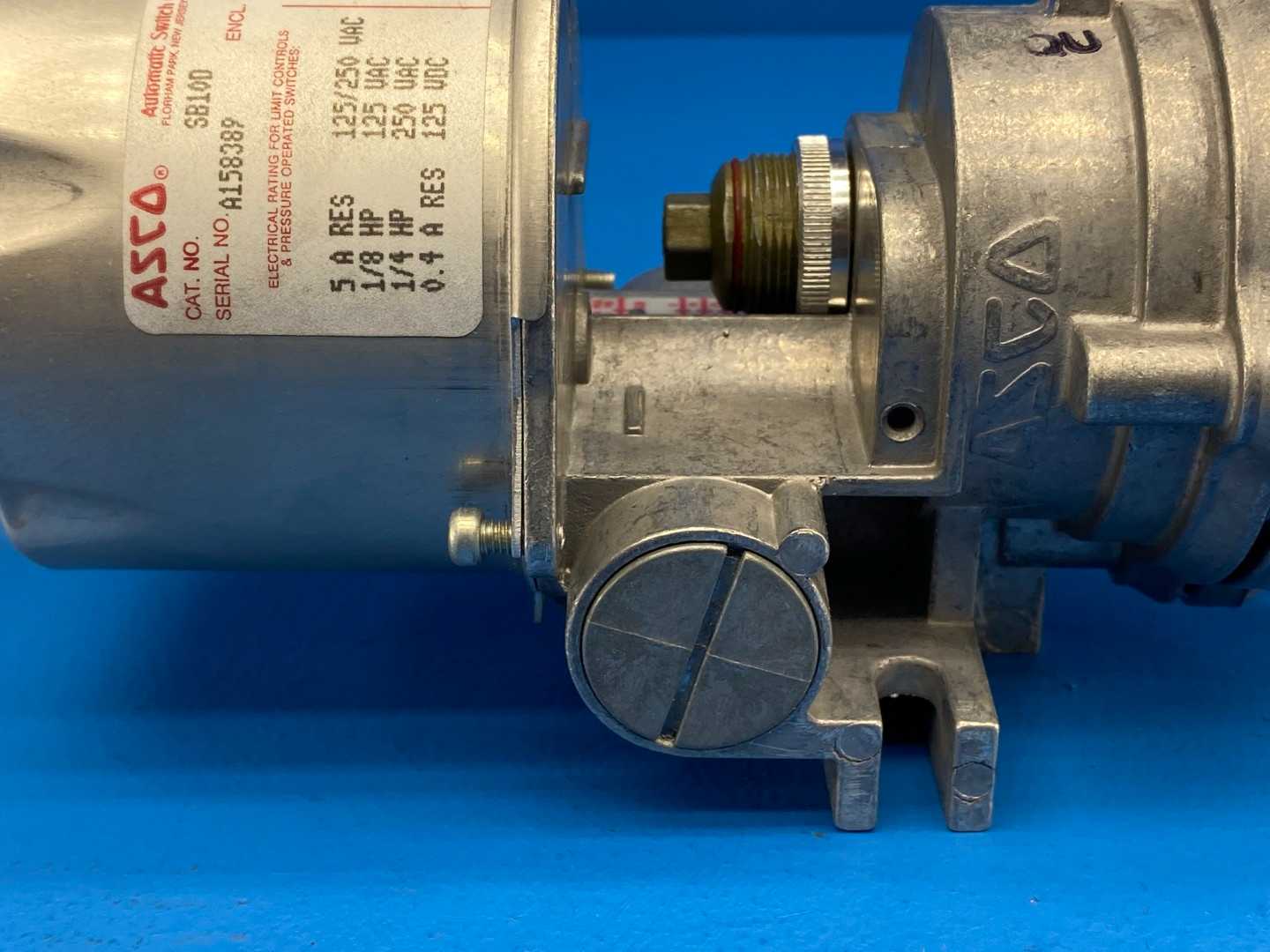 ASCO Tri-Point SB10D, Pressure Switch w/ TG10A21 Pressure Switch Connected; 6-200PSI 125/250V-AC 