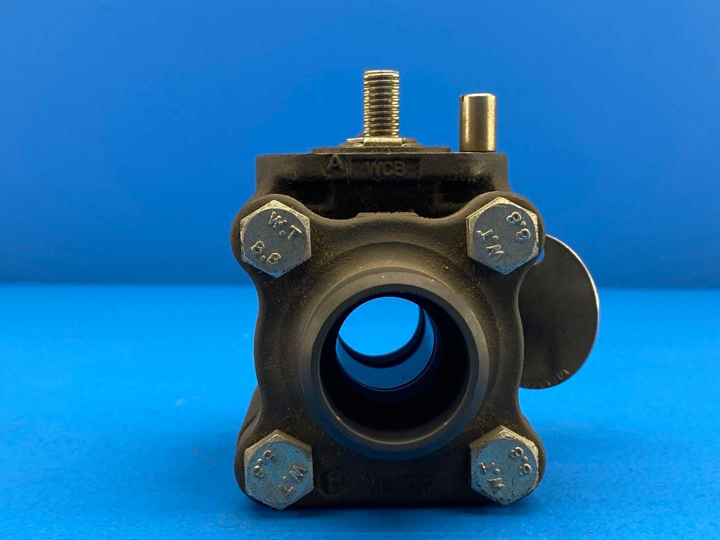 SVF F.C.I. R84466ATBW 1"-1500 R8 Ball Valve, 1500PSI R800 Series (No Handle)