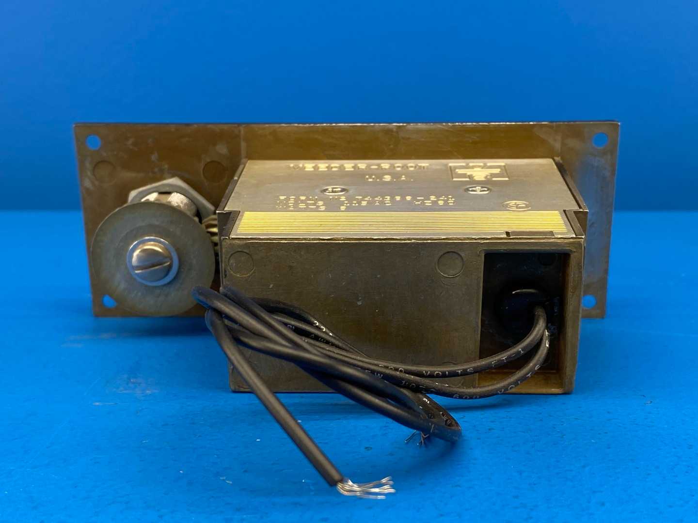 Veeder-Root 744386-241 Mechanical Counter (Missing Gasket and Keys)