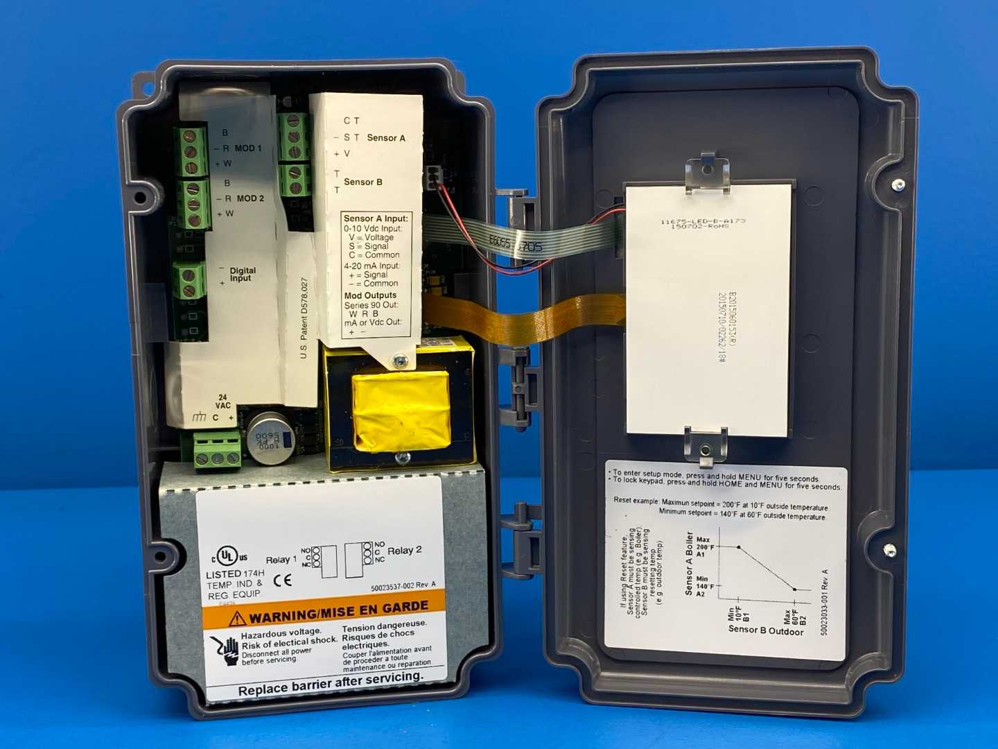 Honeywell T775U2006 Series 200, Electronic Universal Controller Heat or Cool , 24/120/240VAC; 50/60Hz