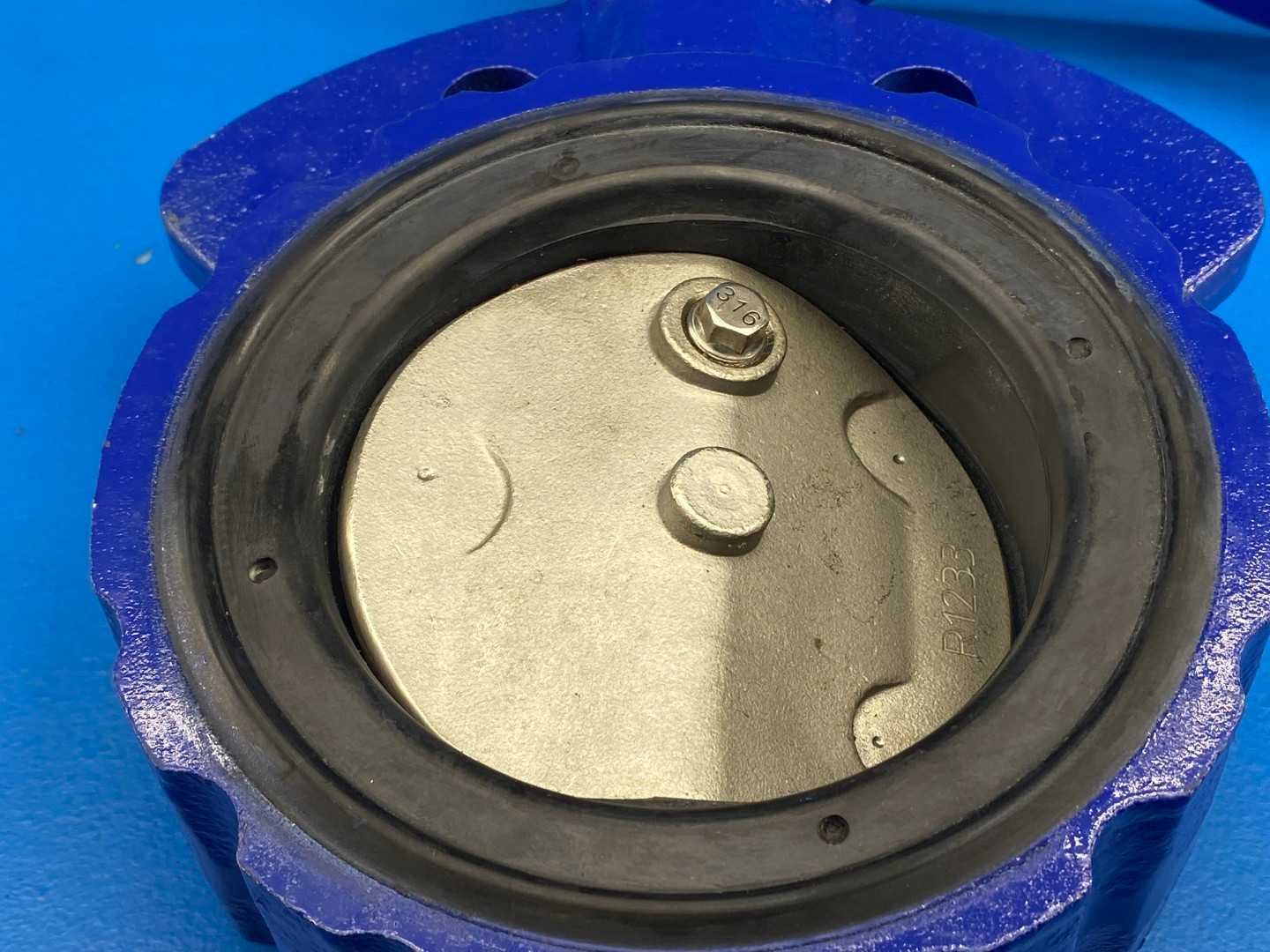 Keystone 4"  Butteryfly Valve, Body Figure 221 CI, Disc, 304SS, Stem416SS, Seat EDPM, 250PSI (16Bar)