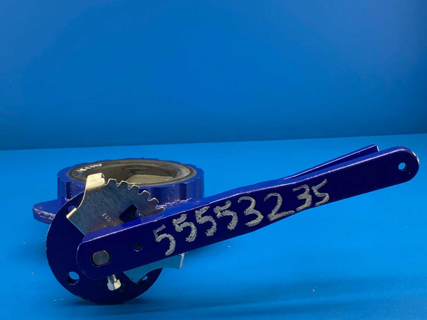 Keystone 4"  Butteryfly Valve, Body Figure 221 CI, Disc, 304SS, Stem416SS, Seat EDPM, 250PSI (16Bar)