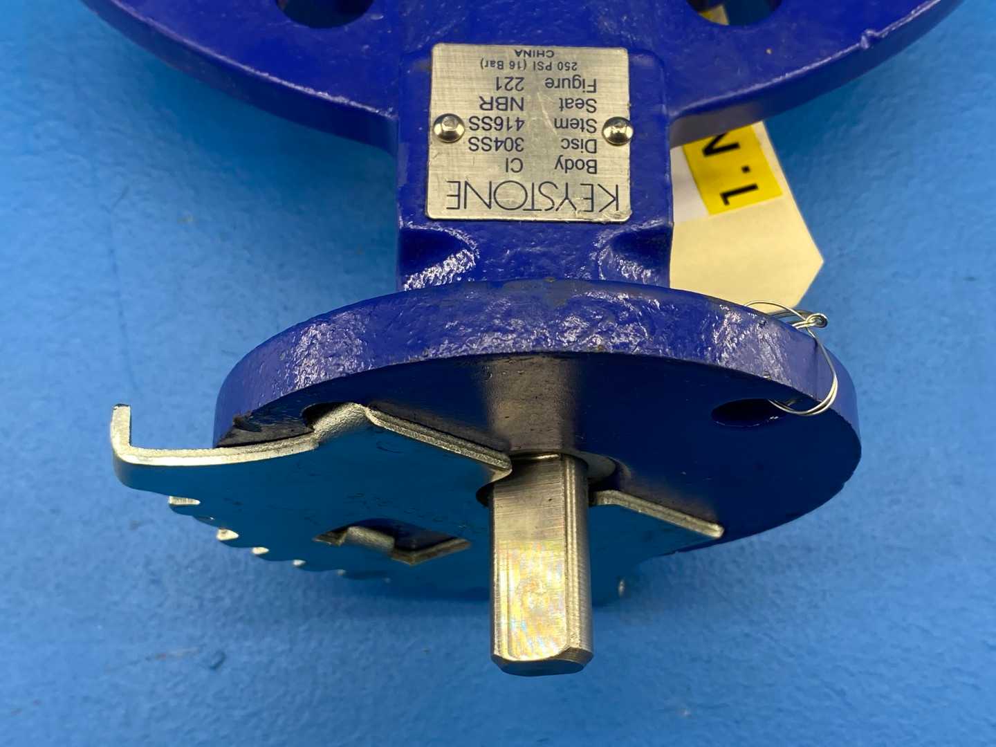 KEYSTONE Figure 221, 4" Butterfly Valve CI Body 304SS Disc 416SS Stem NBR Seat 250 PSI