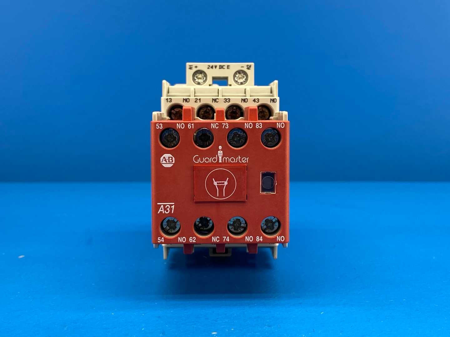 Allen-Bradley 700S-CF620EJC Safety Control Relay