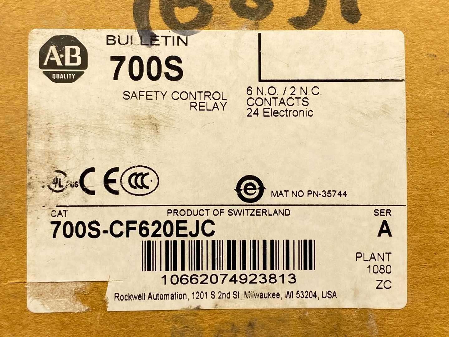 Allen-Bradley 700S-CF620EJC Safety Control Relay