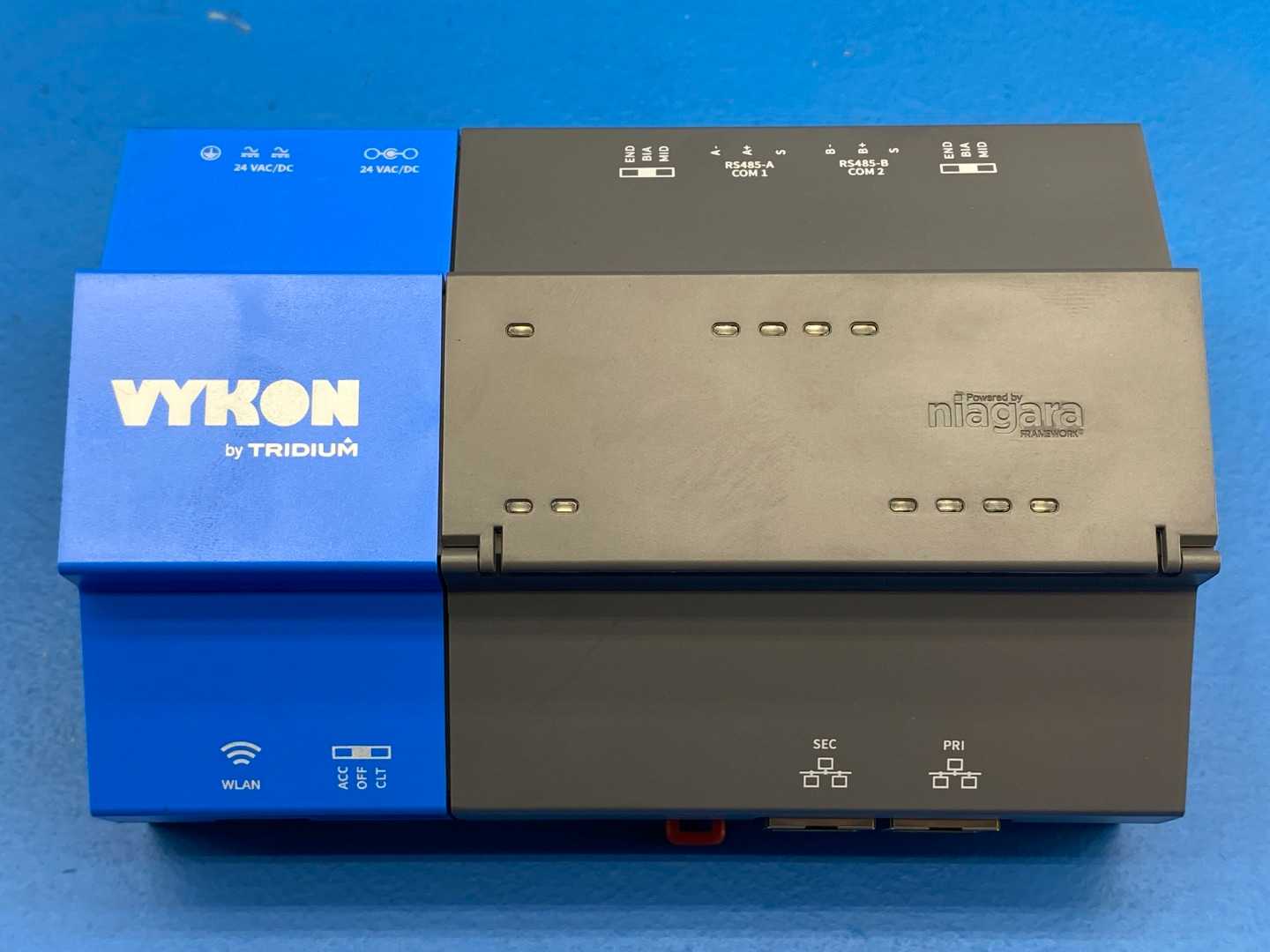 Honeywell JACE-8000-CSE-003 - Vykon by Tridium Niagara Framework Controller