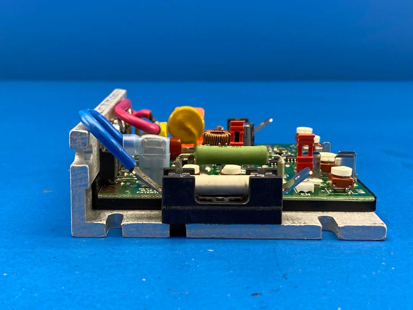 C142 BALDOR 16 Amp SCR 230VAC Chassis Drive 180VDC Output 1-Way (Part# CN3000A21)