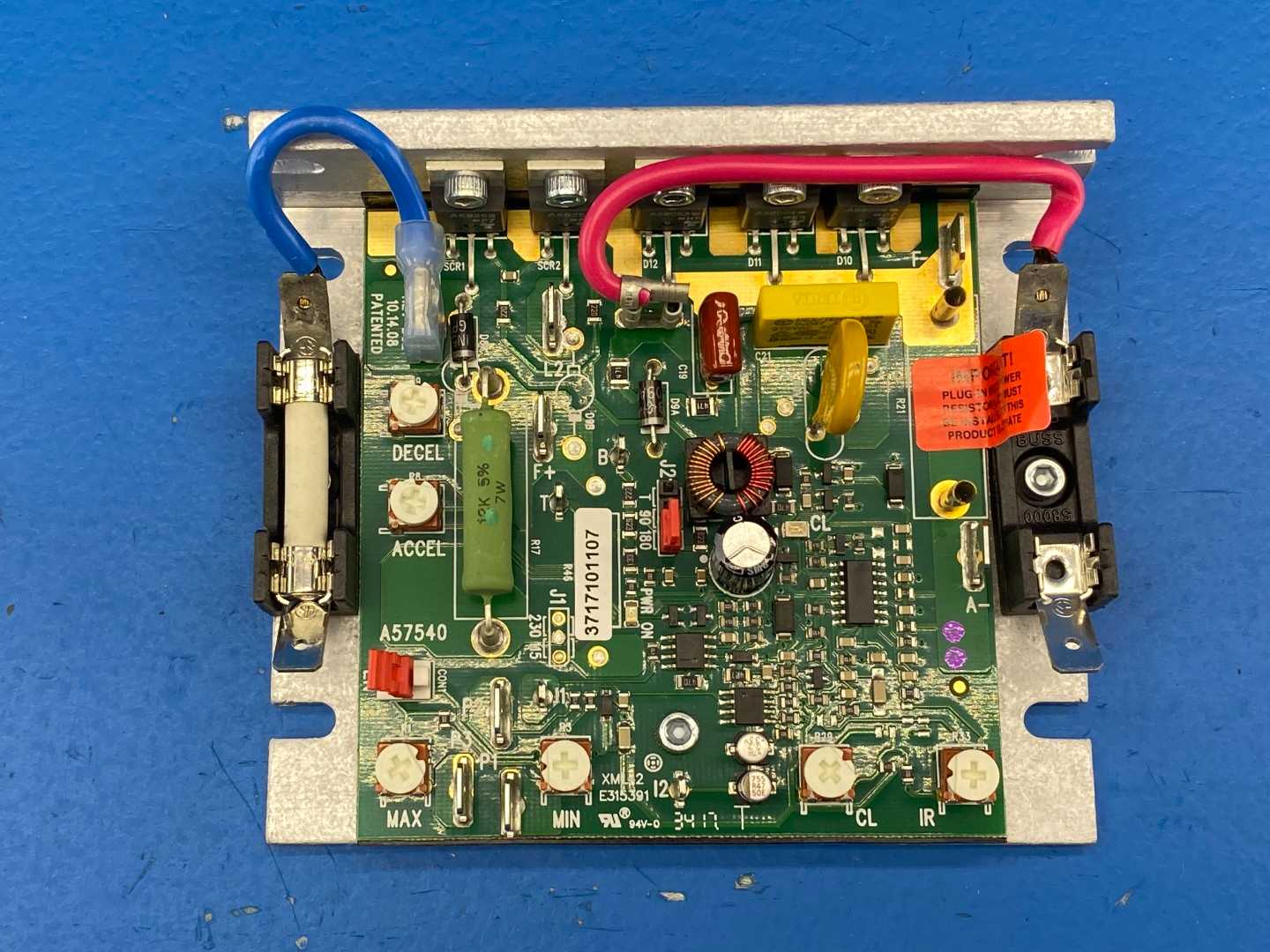 C142 BALDOR 16 Amp SCR 230VAC Chassis Drive 180VDC Output 1-Way (Part# CN3000A21)