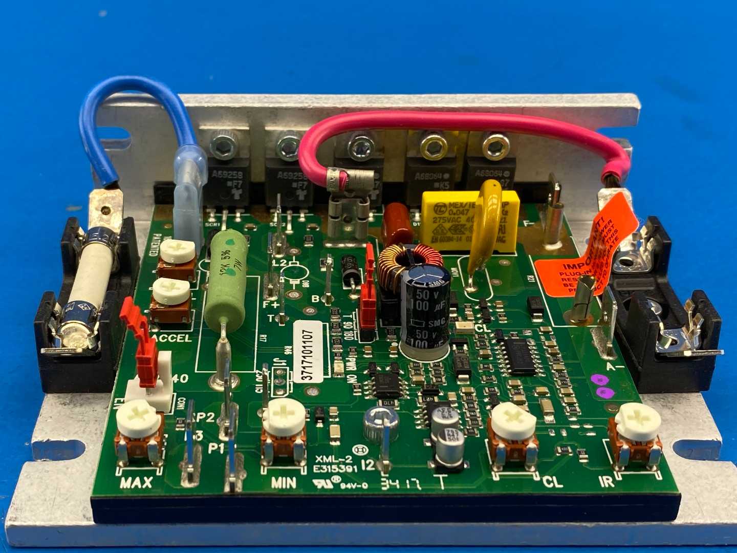 C142 BALDOR 16 Amp SCR 230VAC Chassis Drive 180VDC Output 1-Way (Part# CN3000A21)